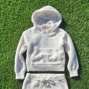 Forever 21 Kids White Cozy Knit Outfit 5/6